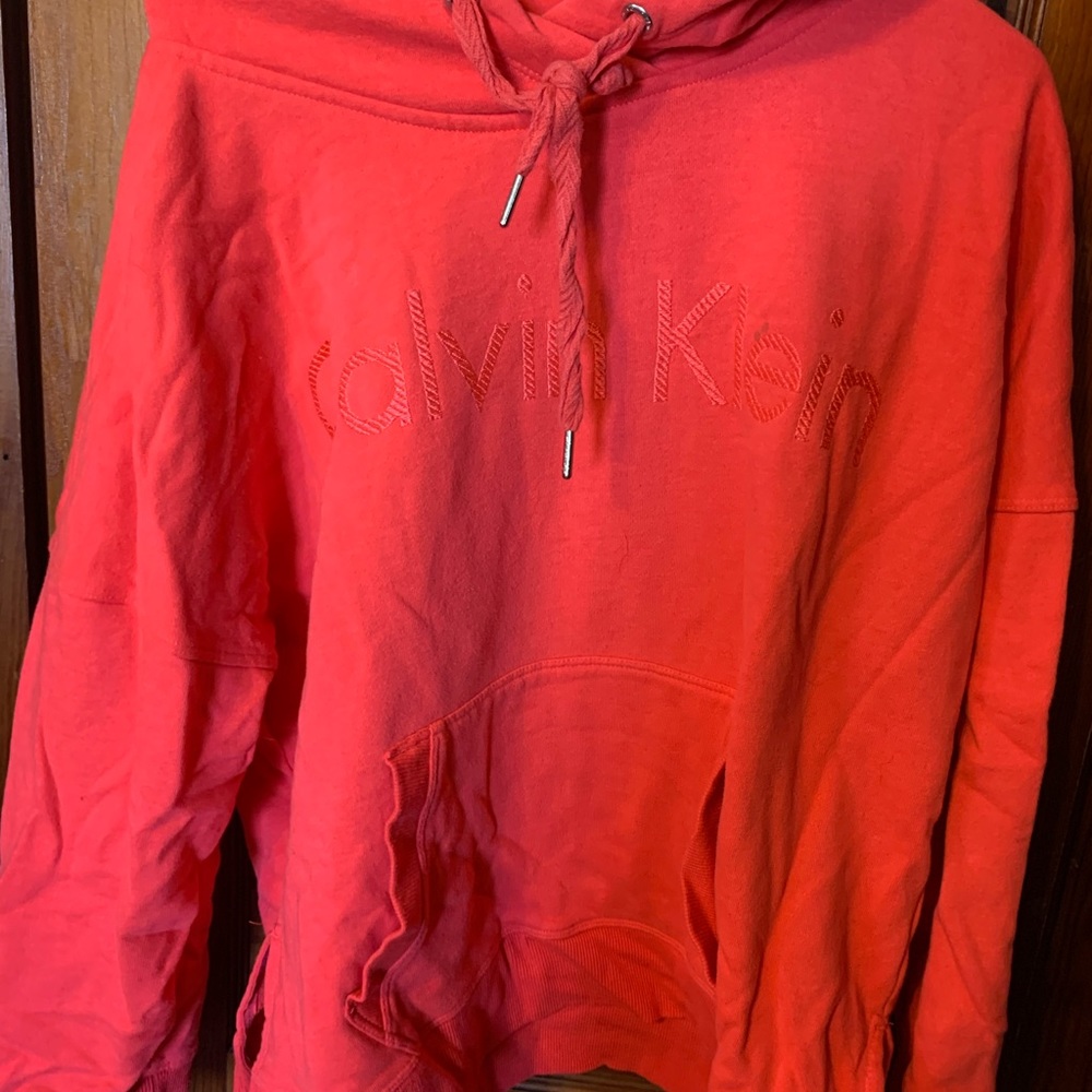 Calvin Klein choral sweatshirt